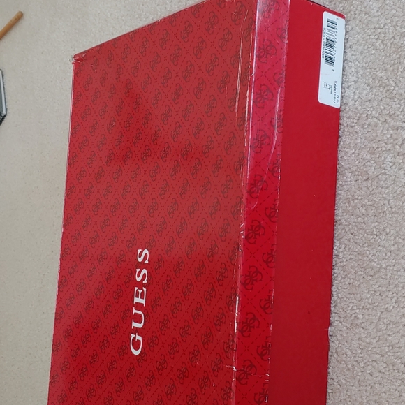 Size 10 Guess boots - Picture 6 of 7